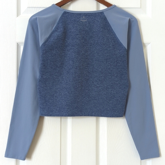Beyond Yoga Spacedye In The Mix Slim Fit Cropped Long Sleeve Athletic Top Blue M - Picture 9 of 12